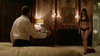 Jennifer Lawrence naked and sexy in Red Sparrow (2018)