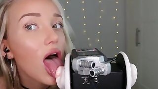 Gwen ASMR Licking and Sucking