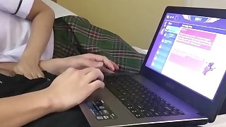 Pinay high school student gets creampied by her nutaku gamer classmate